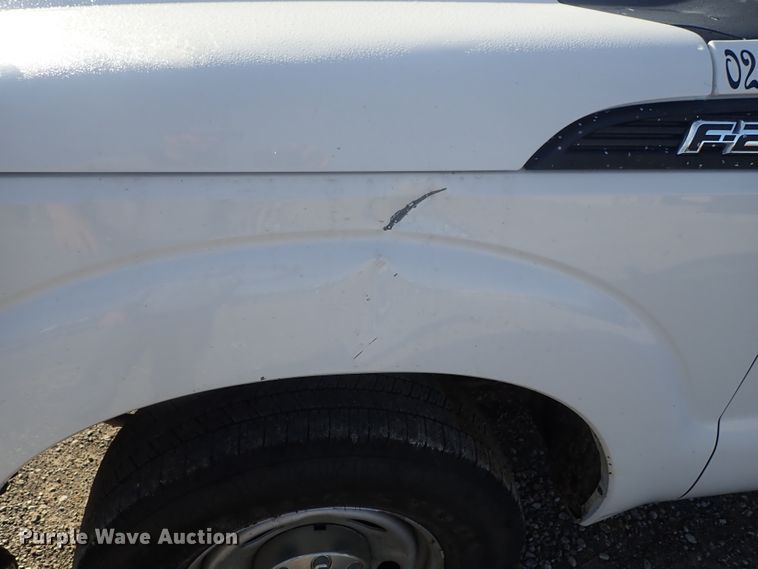 image for item DC3428 2015 Ford F250 Super Duty SuperCab pickup truck