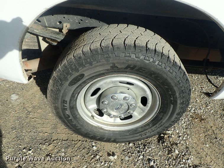 image for item DC3428 2015 Ford F250 Super Duty SuperCab pickup truck