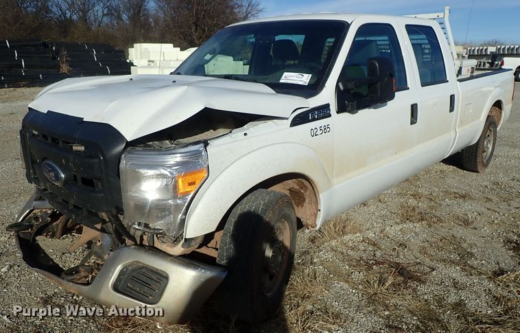 image for item DC3429 2016 Ford F250 Super Duty Crew Cab pickup truck