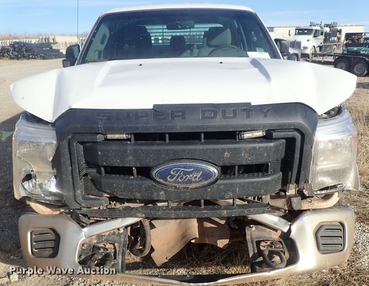 image for item DC3429 2016 Ford F250 Super Duty Crew Cab pickup truck