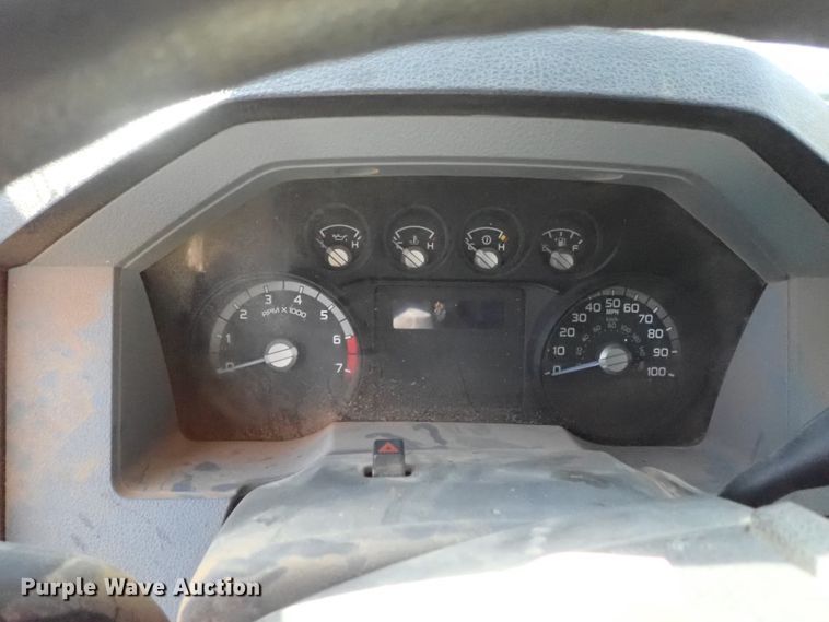 image for item DC3429 2016 Ford F250 Super Duty Crew Cab pickup truck