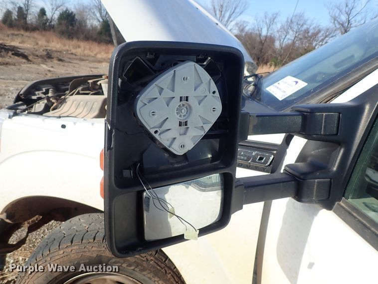 image for item DC3429 2016 Ford F250 Super Duty Crew Cab pickup truck