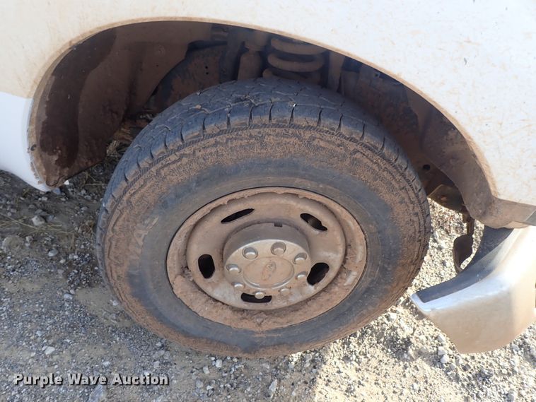 image for item DC3429 2016 Ford F250 Super Duty Crew Cab pickup truck