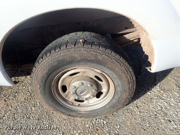 image for item DC3429 2016 Ford F250 Super Duty Crew Cab pickup truck