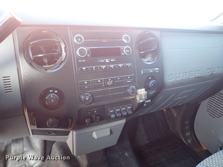 image for item DC3431 2014 Ford F250 Super Duty SuperCab pickup truck