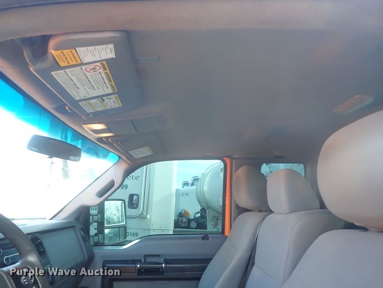 image for item DC3431 2014 Ford F250 Super Duty SuperCab pickup truck