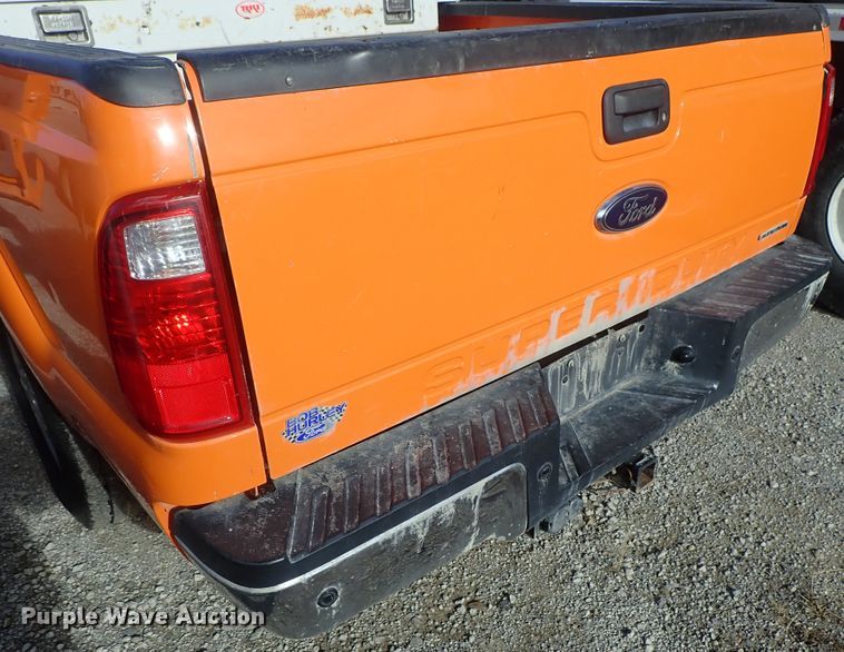 image for item DC3431 2014 Ford F250 Super Duty SuperCab pickup truck