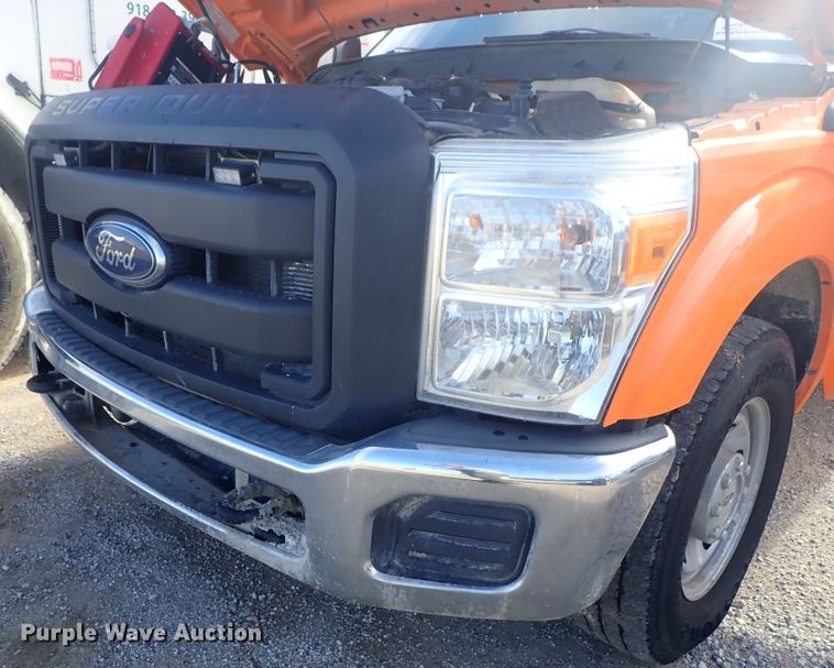 image for item DC3431 2014 Ford F250 Super Duty SuperCab pickup truck