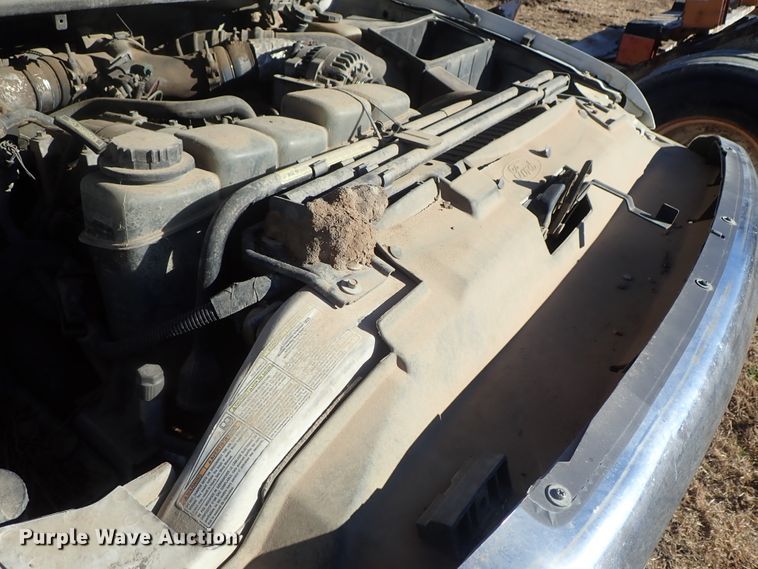 image for item DC3437 1999 Ford F450 Super Duty flatbed truck