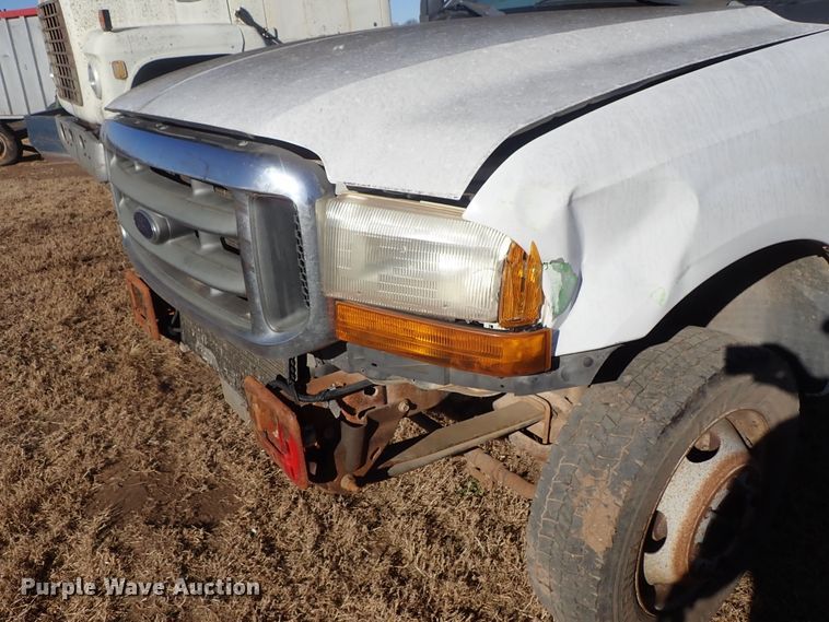 image for item DC3437 1999 Ford F450 Super Duty flatbed truck