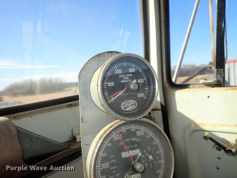 image for item DC3438 1977 Ford LN700 truck cab and chassis