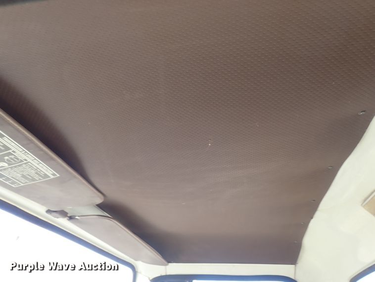 image for item DC3438 1977 Ford LN700 truck cab and chassis