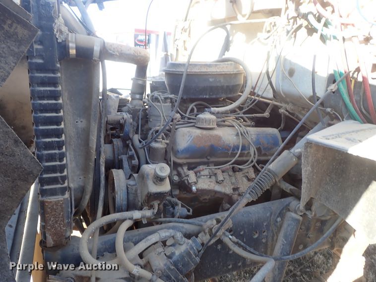 image for item DC3438 1977 Ford LN700 truck cab and chassis