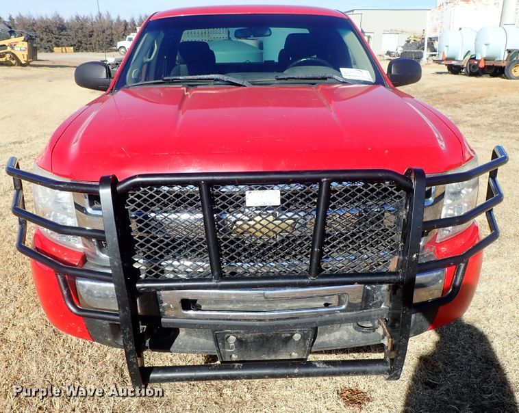 image for item DC3481 2011 Chevrolet Silverado 1500 Ext. Cab pickup truck