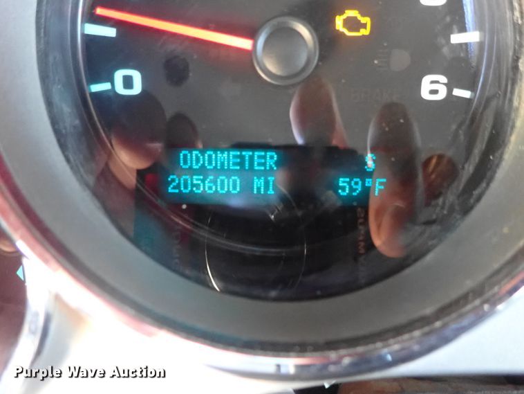 image for item DC3481 2011 Chevrolet Silverado 1500 Ext. Cab pickup truck