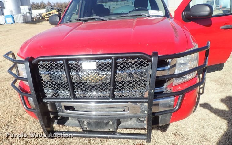 image for item DC3481 2011 Chevrolet Silverado 1500 Ext. Cab pickup truck