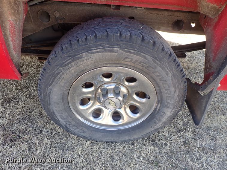 image for item DC3481 2011 Chevrolet Silverado 1500 Ext. Cab pickup truck