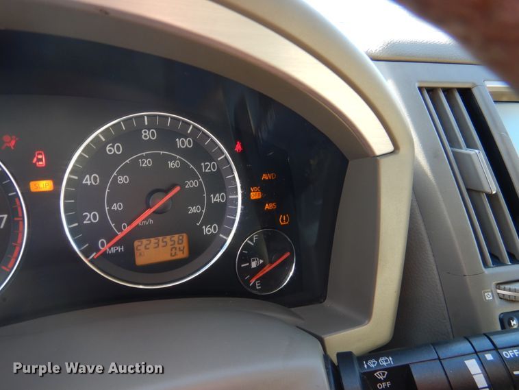 image for item DE4069 2004 Infiniti FX35 SUV