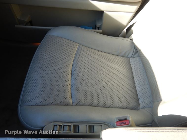 image for item DE4069 2004 Infiniti FX35 SUV