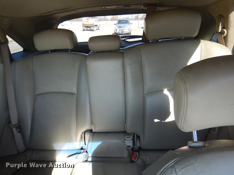 image for item DE4069 2004 Infiniti FX35 SUV