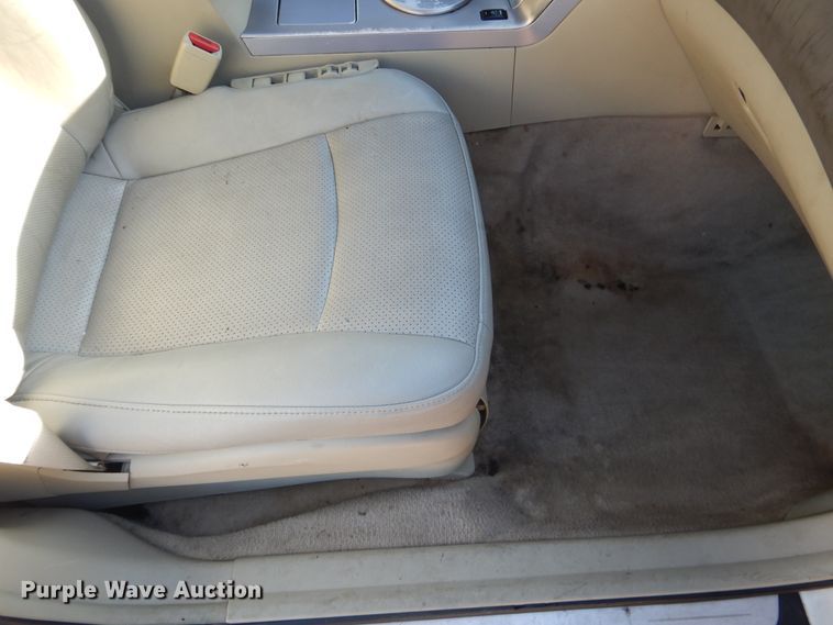 image for item DE4069 2004 Infiniti FX35 SUV