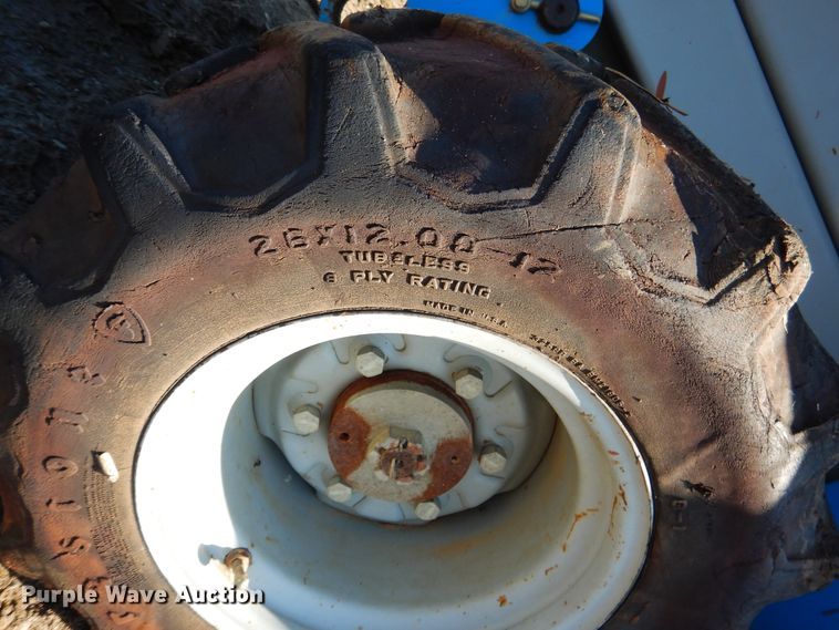 image for item DE4075 2001 Genie GS-2668RT scissor lift