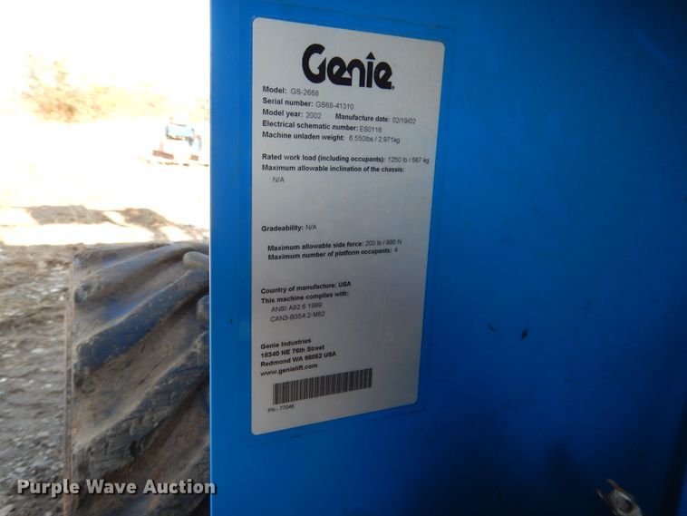 image for item DE4077 2002 Genie GS-2668RT scissor lift