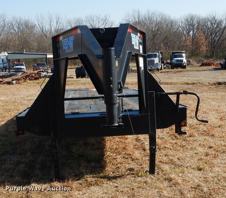 image for item DE4078 2016 Top Hat equipment trailer