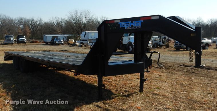 image for item DE4078 2016 Top Hat equipment trailer