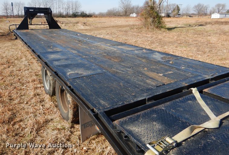 image for item DE4078 2016 Top Hat equipment trailer