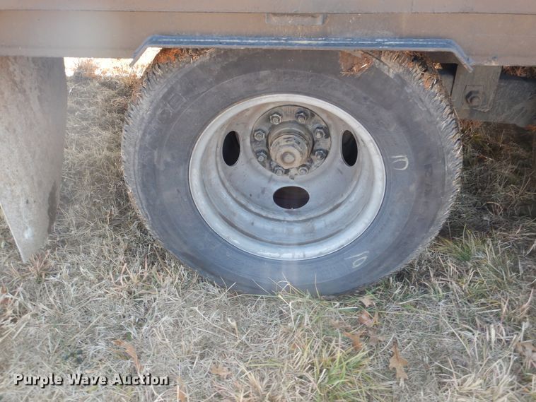 image for item DE4078 2016 Top Hat equipment trailer