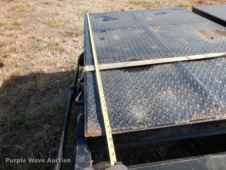 image for item DE4078 2016 Top Hat equipment trailer