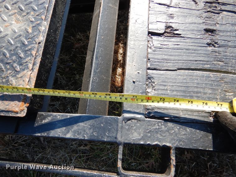 image for item DE4078 2016 Top Hat equipment trailer