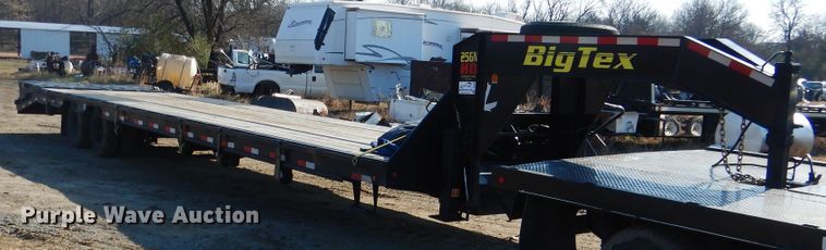 image for item DE4080 2018 Big Tex 25GNHD35+5 equipment trailer