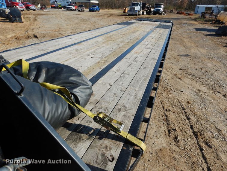 image for item DE4080 2018 Big Tex 25GNHD35+5 equipment trailer