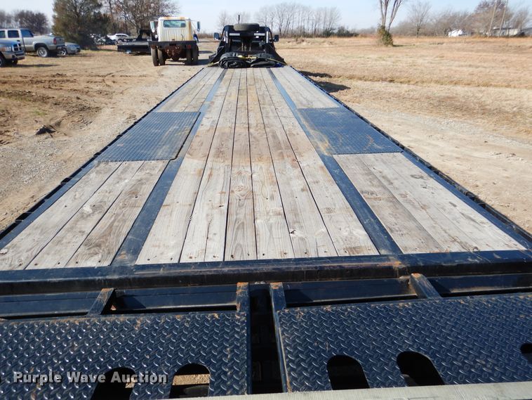 image for item DE4080 2018 Big Tex 25GNHD35+5 equipment trailer