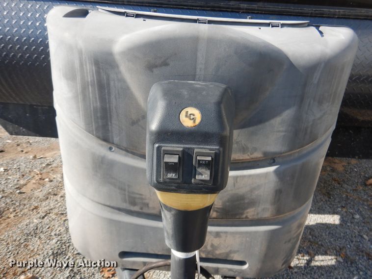 image for item DE4081 2015 Forest River LaCrosse LCT333RKS camper