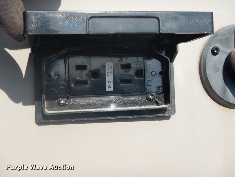 image for item DE4081 2015 Forest River LaCrosse LCT333RKS camper