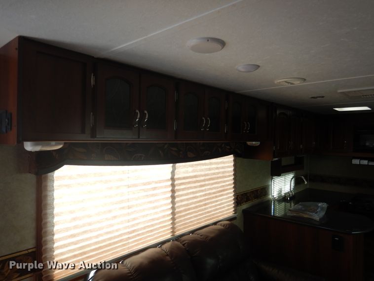 image for item DE4081 2015 Forest River LaCrosse LCT333RKS camper