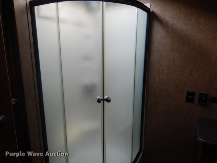 image for item DE4081 2015 Forest River LaCrosse LCT333RKS camper