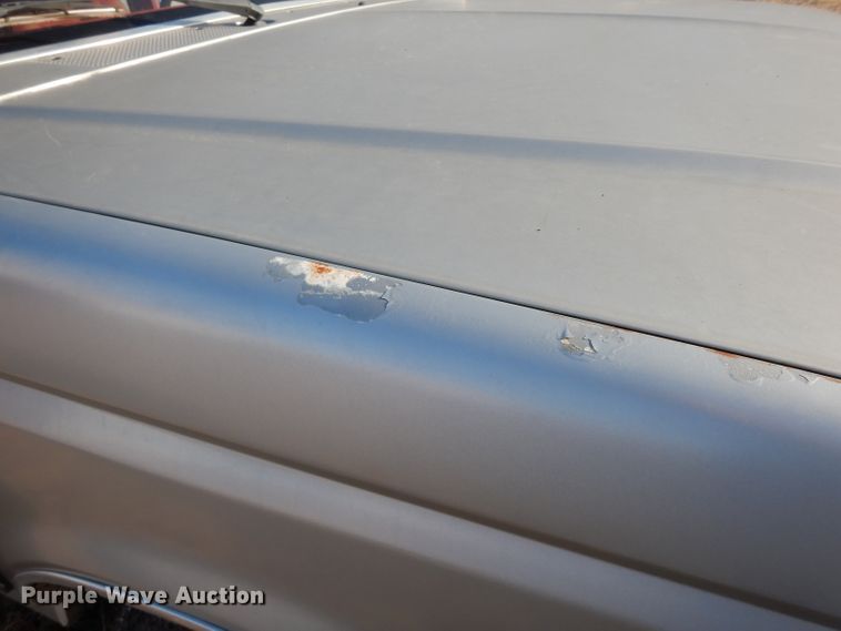 image for item DE4146 1989 Ford F250 XLT Lariat SuperCab pickup truck