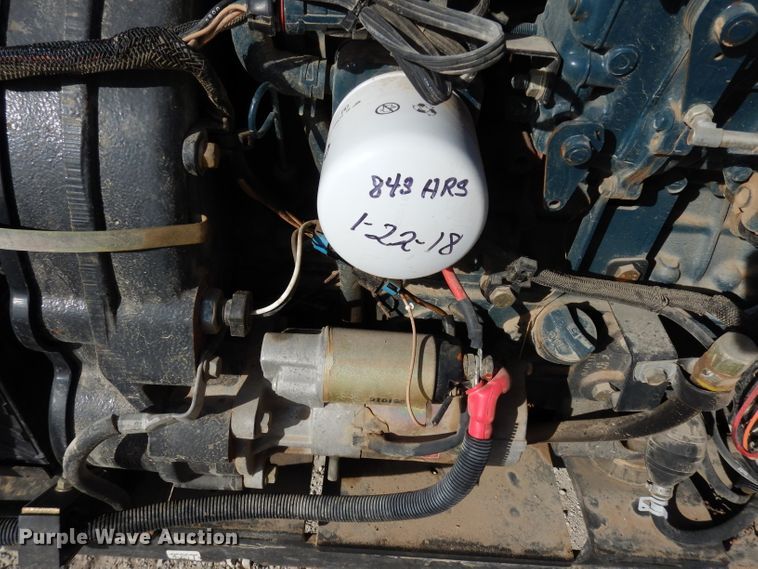 image for item DE4171 2007 Bobcat S300 skid steer