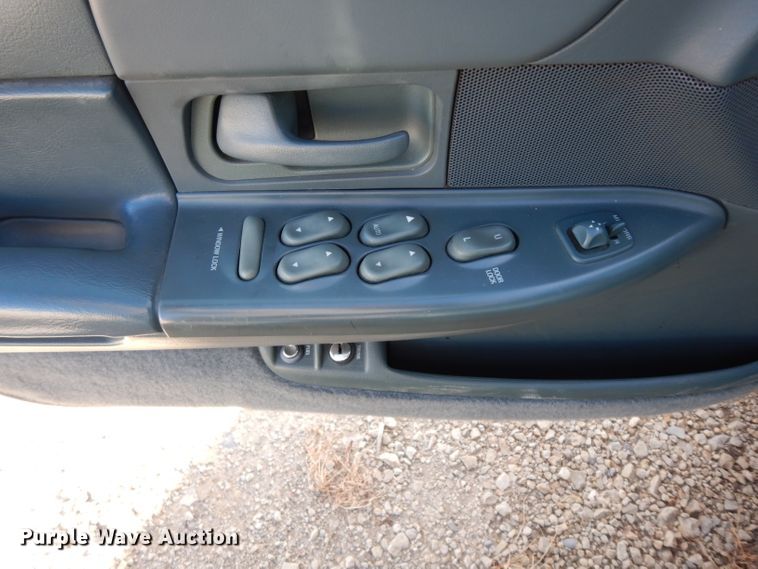 image for item DE4172 1995 Ford Crown Victoria