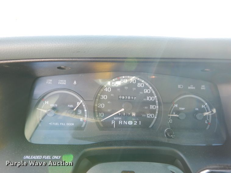 image for item DE4172 1995 Ford Crown Victoria