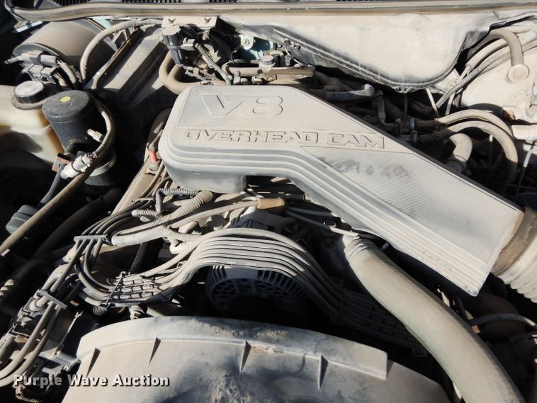 image for item DE4172 1995 Ford Crown Victoria