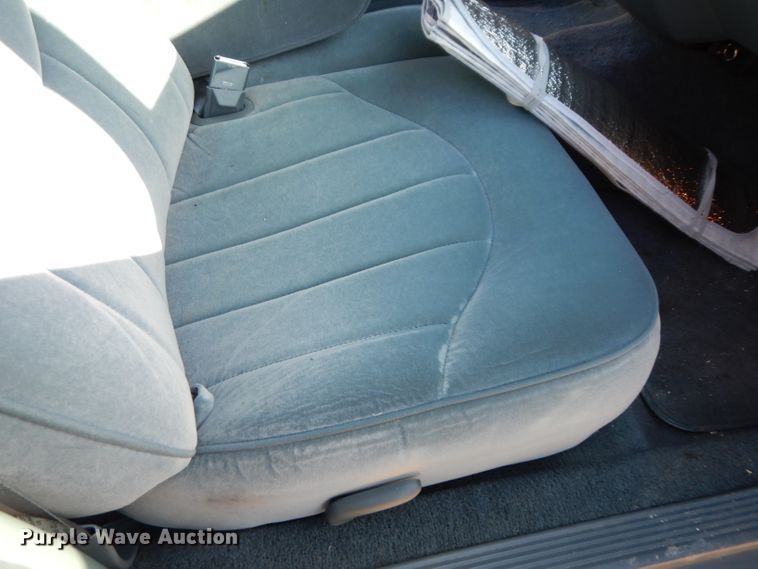 image for item DE4172 1995 Ford Crown Victoria