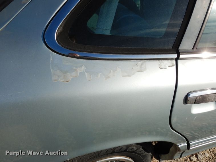 image for item DE4172 1995 Ford Crown Victoria