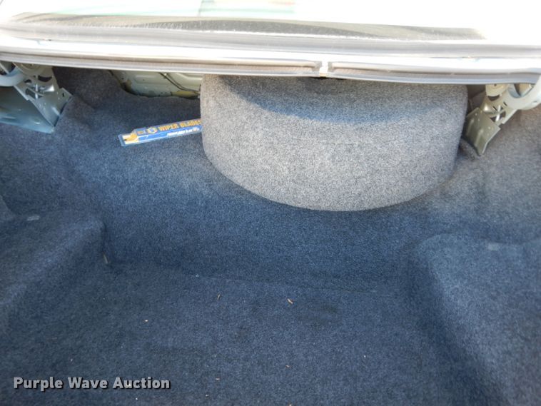 image for item DE4172 1995 Ford Crown Victoria