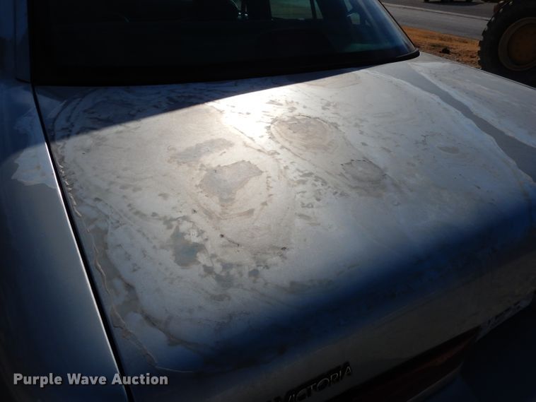 image for item DE4172 1995 Ford Crown Victoria