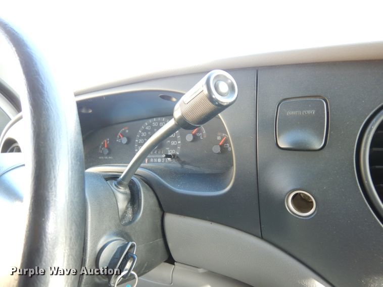 image for item DE4173 1999 Ford Econoline E450 Super Duty ambulance